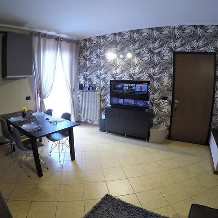 Apartamento Casa Di Mirco - Ampio E Moderno Bilocale Castenedolo Exterior foto