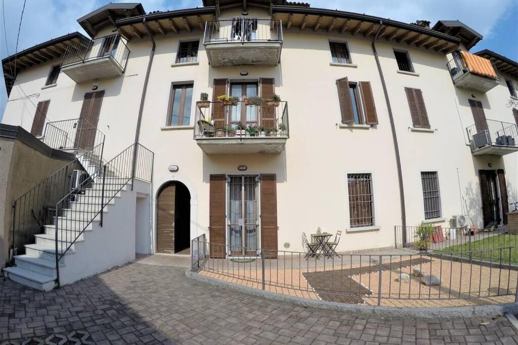 Apartamento Casa Di Mirco - Ampio E Moderno Bilocale Castenedolo Exterior foto